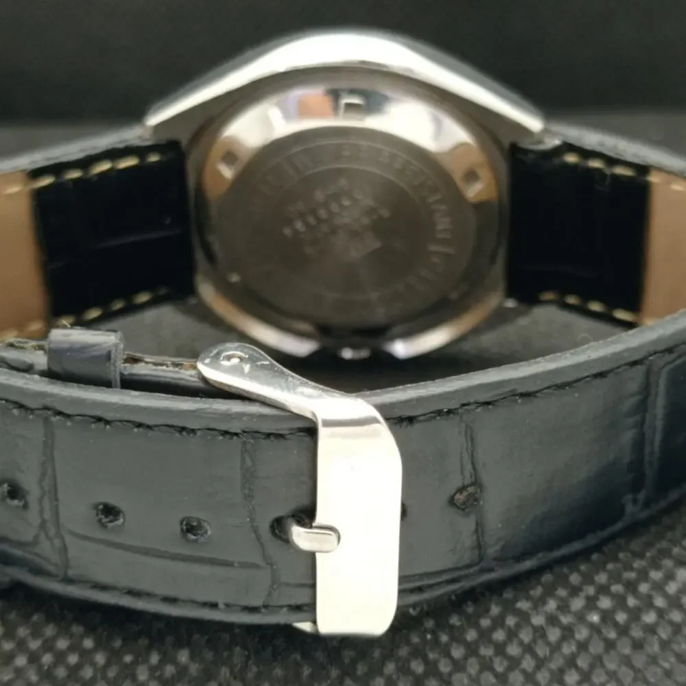 Vintage 1972 Citizen Automatic Mens Silver Watch W/daydate & Black accents